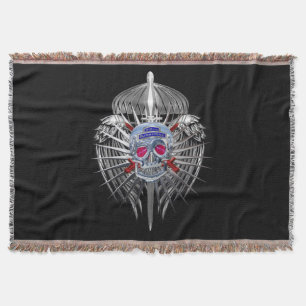 82nd Airborne Division Stunning Skull Design Throw Blanket