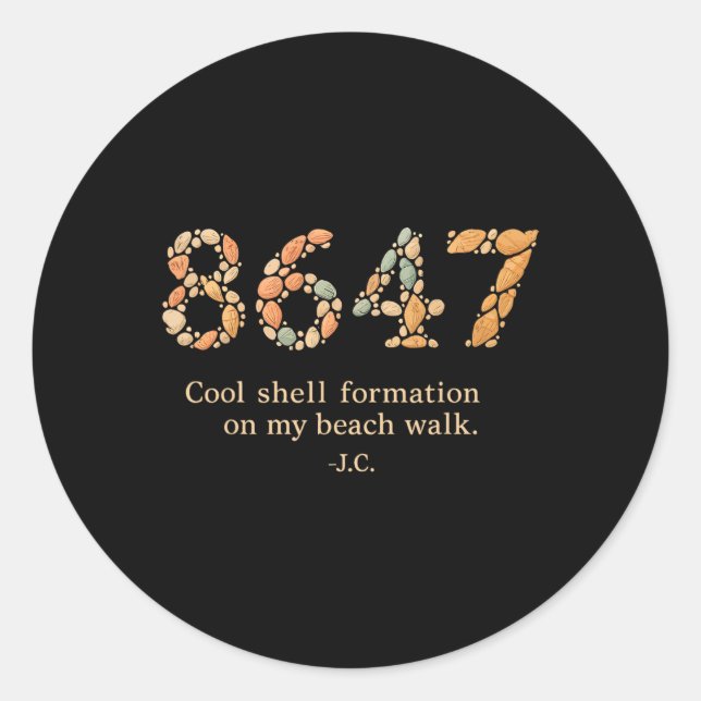 8647 Cool Shell Formation On My Beach Walk  Classic Round Sticker (Front)