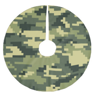 8 Bit Pixel Digital Woodland Camouflage / Camo Brushed Polyester Tree Skirt