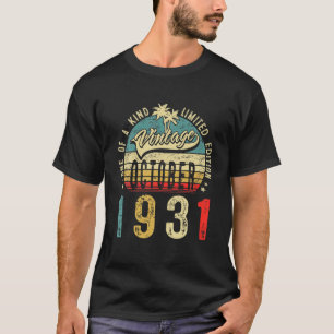 90 Years Old October 1931 Decorations 90Th Birthda T-Shirt