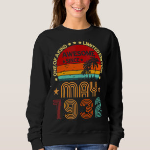 90th Birthday Awesome Since May 1932 Vintage Sweatshirt