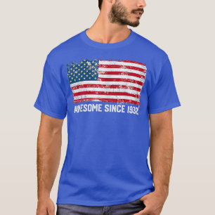 90th birthday, vintage usa , Awesome since 1932 T-Shirt
