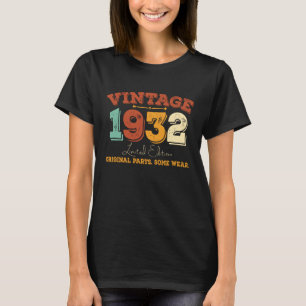 93 Year Old 1932 Vintage 90th Birthday Gift T-Shirt