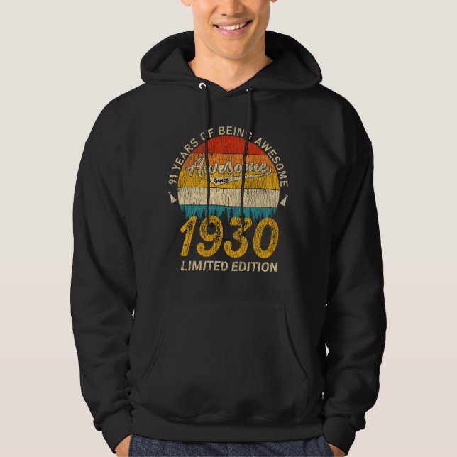 95 Year Old Bday Retro Awesome 95th Birthday Gift Hoodie (Front)