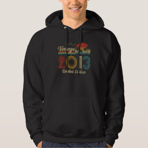 9 Year Old Born In 2013 Vintage 9th Birthday Retr Hoodie