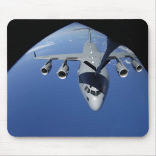 A C-17 Globemaster III receives fuel 2 Mouse Pad