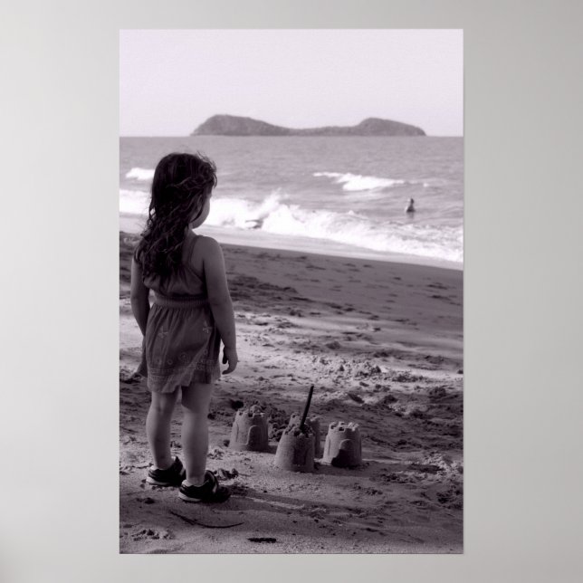 A Castle by the sea Poster (Front)