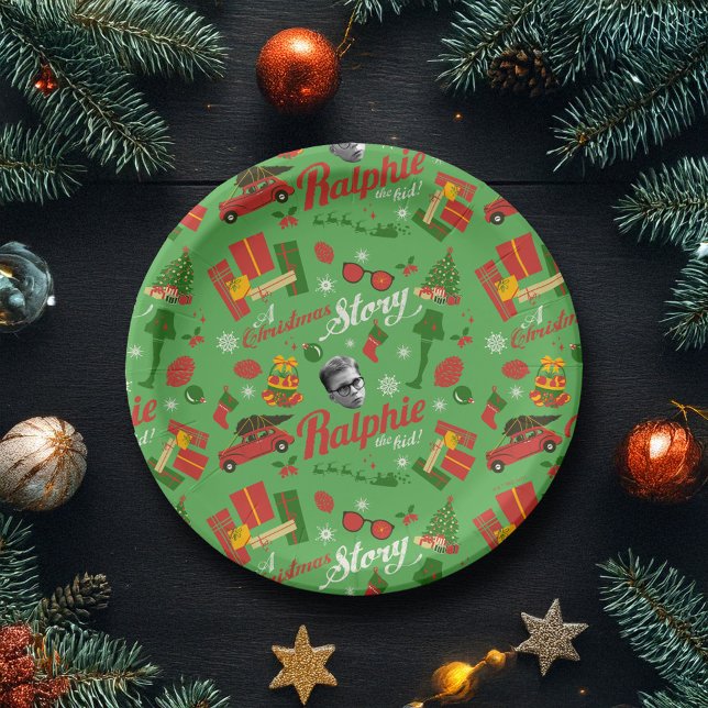 A Christmas Story Green Icon Pattern Paper Plate (Plate on table)