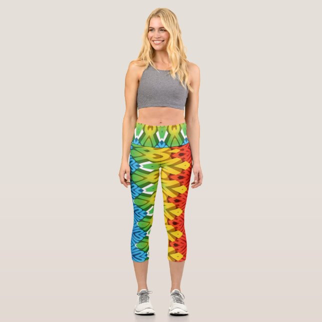 A colourful trendy fabric zigzag pattern  capri leggings (Front)