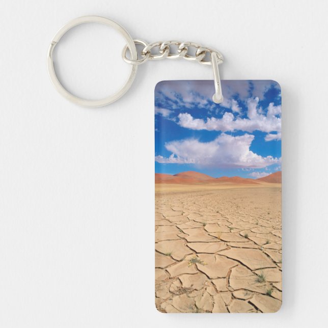 A cracked desert plain key ring (Front)