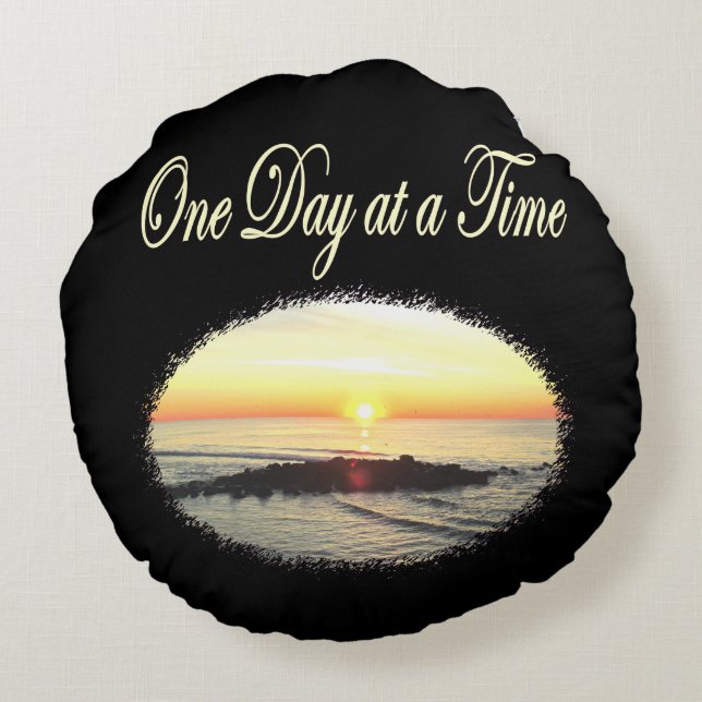 A DAY AT A TIME SUNRISE PHOTO ROUND CUSHION (Back)