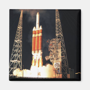 A Delta IV Heavy rocket lifts off Magnet