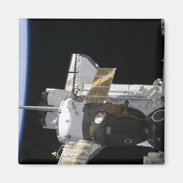A docked Soyuz spacecraft Magnet (Front)