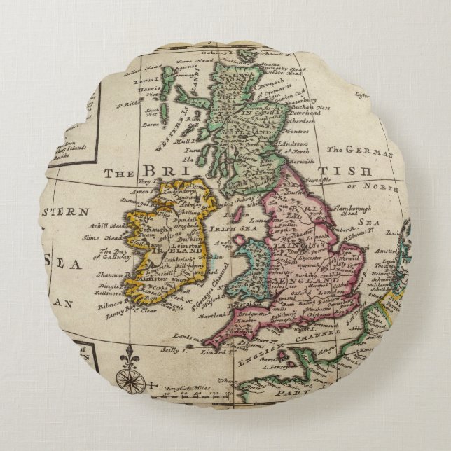 A general map of Great Britain and Ireland Round Cushion (Front)