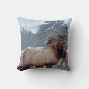 A GROUP OF DEERS CUSHION