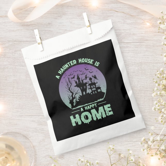 A Haunted House is a Happy Home Favour Bag (Clipped)