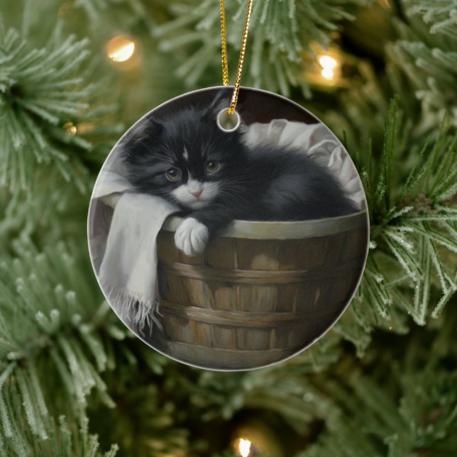 A Kittens Cosy Corner Ceramic Ornament (Tree)