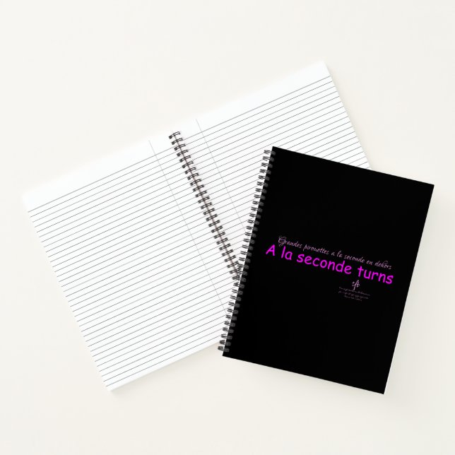 A La Seconde Turns Black and Pink Notebook (Inside)