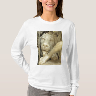 A Lion licking the foot of Daniel T-Shirt