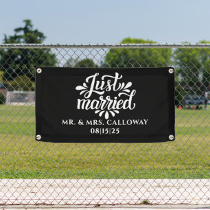 A Little Retro Just Married Car Banner