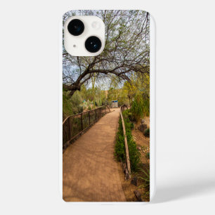 a long winding footpath at Desert Botanical Garden Case-Mate iPhone 14 Case