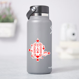A modern and romantic monogram initial design