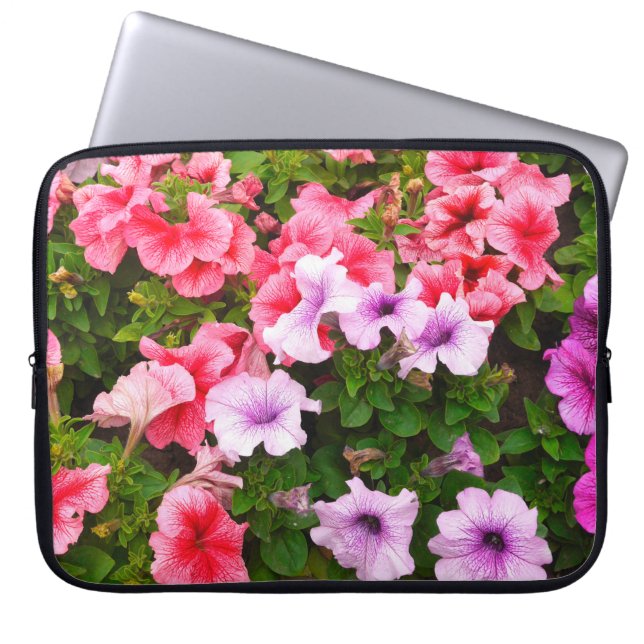 A nature photo is a beautiful petunia flower. Plan Laptop Sleeve (Front)