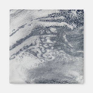 A network of clouds over the Pacific Ocean Magnet