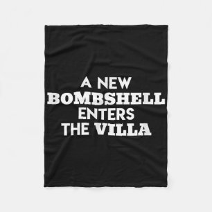 A New Bombshell Enters The Villa Island Love Tv Sh Fleece Blanket