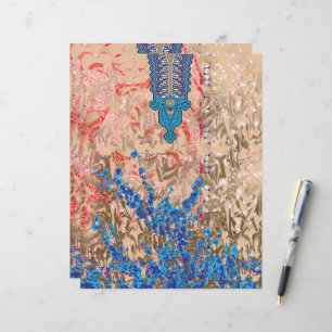 a picture of a blue and beige scarf