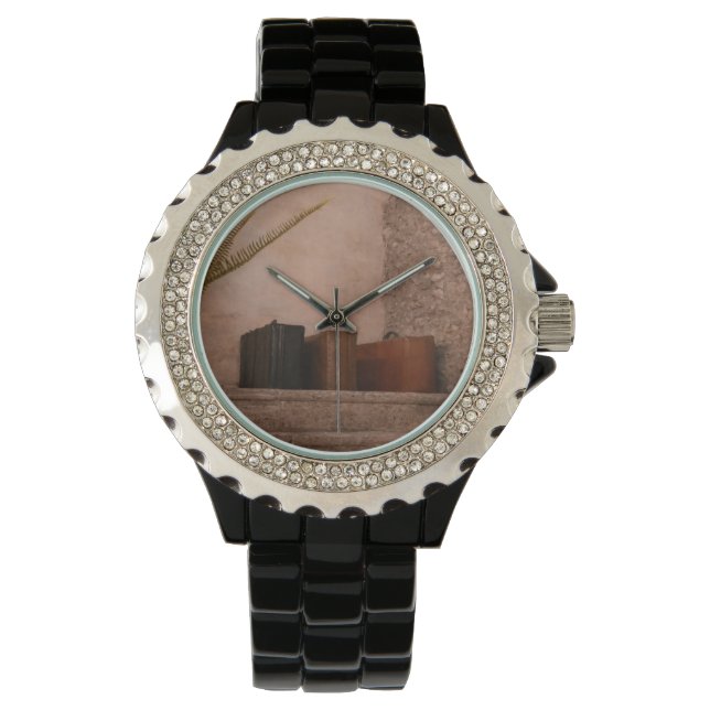 A refined clock watch (Front)