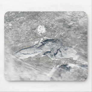 A relatively rare blanket of ice mouse pad