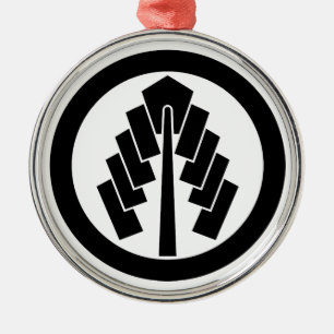 a round bill metal tree decoration