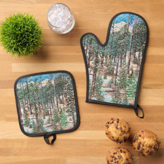 A Snowy Sunday Apron Oven Mitt & Pot Holder Set