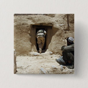 A soldier from the National Guard 15 Cm Square Badge