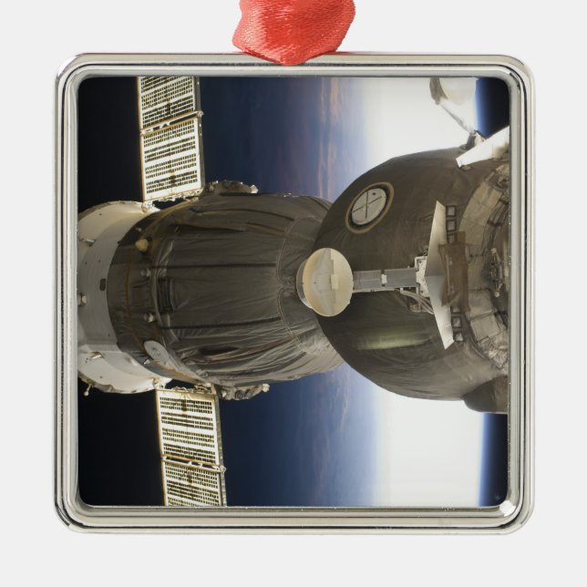 A Soyuz spacecraft backdropped by Earth Metal Tree Decoration (Front)