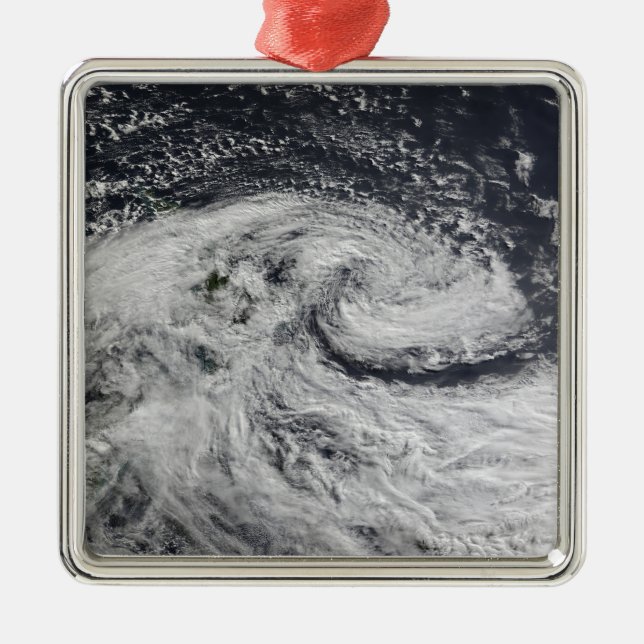A storm over new Zealand Metal Tree Decoration (Front)
