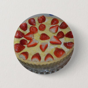 A strawberry cake 6 cm round badge