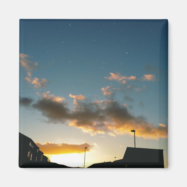 A street crowned with stars magnet (Front)