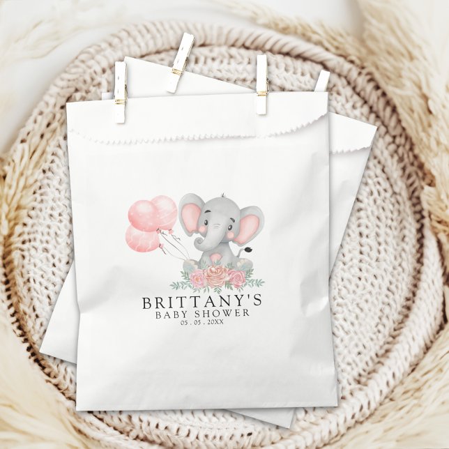 A Sweet Little Girl is on her Way Baby shower Favour Bag (Creator Uploaded)