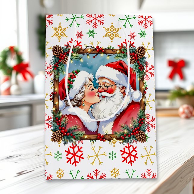 A Sweet Old-Fashioned Christmas | Mr and Mrs Claus Medium Gift Bag (Creator Uploaded)