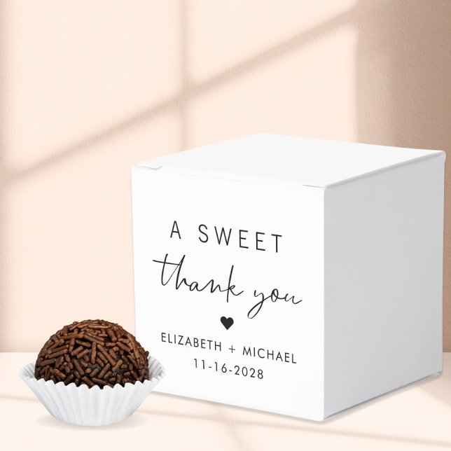 A Sweet Thank You Chic Wedding Favour Box (Creator Uploaded)