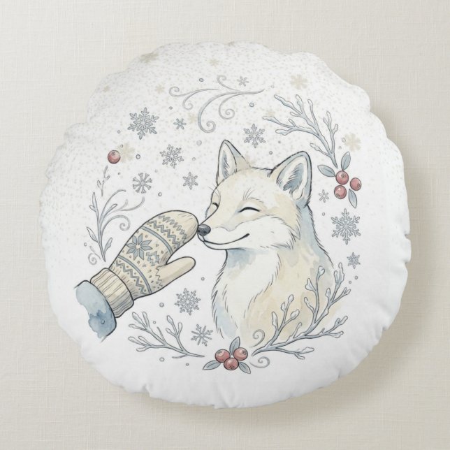 A Tender Winter Boop Round Cushion (Front)