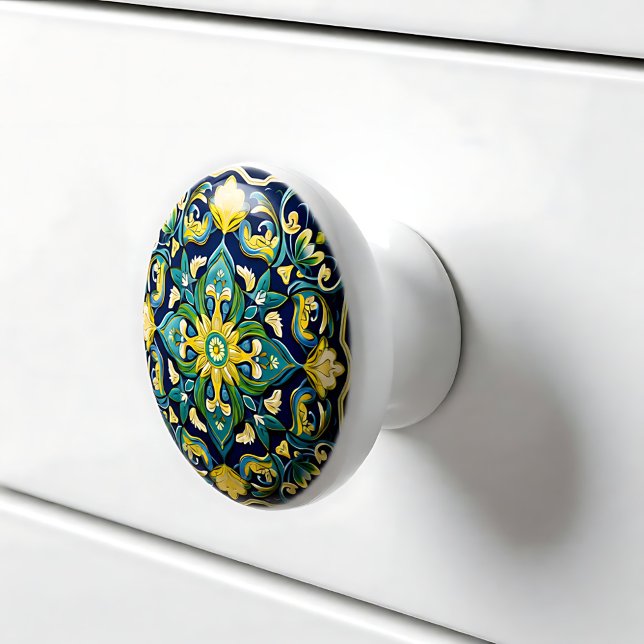 💛💚💙 A Unique Azulejo Masterpiece Ceramic Knob (A Unique Azulejo Masterpiece Ceramic)