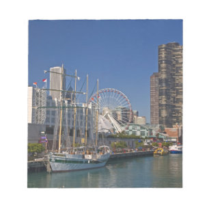 A view of Chicago's Navy Pier 2 Notepad