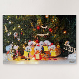 A Where's Waldo style image with various Christmas Jigsaw Puzzle