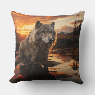 A Wolf in the wlderness Throw Pillow