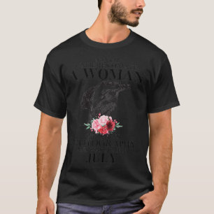 A Woman Who Loves Photography And Was Born In July T-Shirt