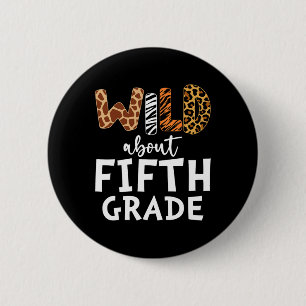 About Fifth Grade Teacher Students Back To School 6 Cm Round Badge