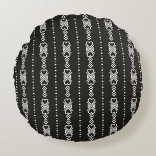 Abstract aztec heart texture round cushion